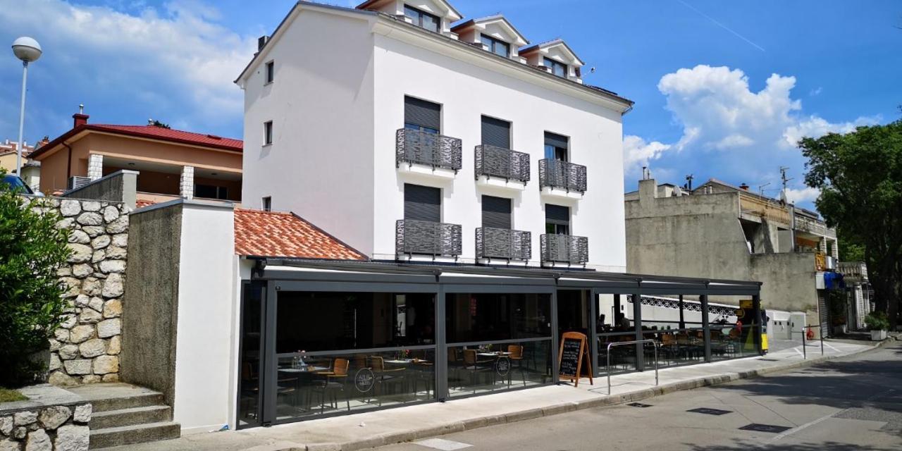 노비비노돌스키 Azur B&B 외부 사진