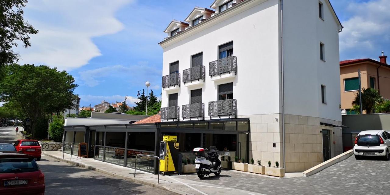 노비비노돌스키 Azur B&B 외부 사진