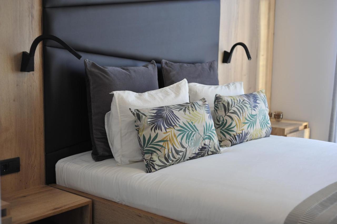 노비비노돌스키 Azur B&B 외부 사진