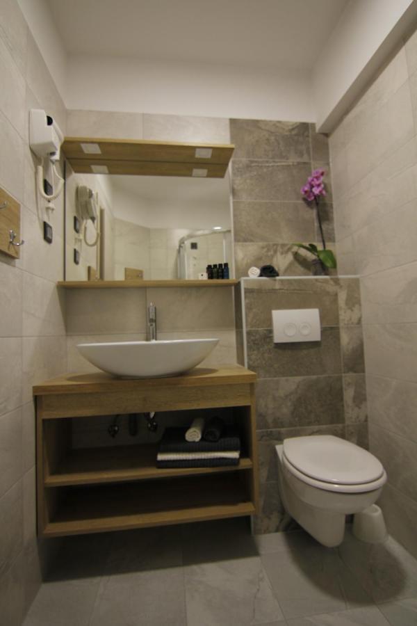 노비비노돌스키 Azur B&B 외부 사진