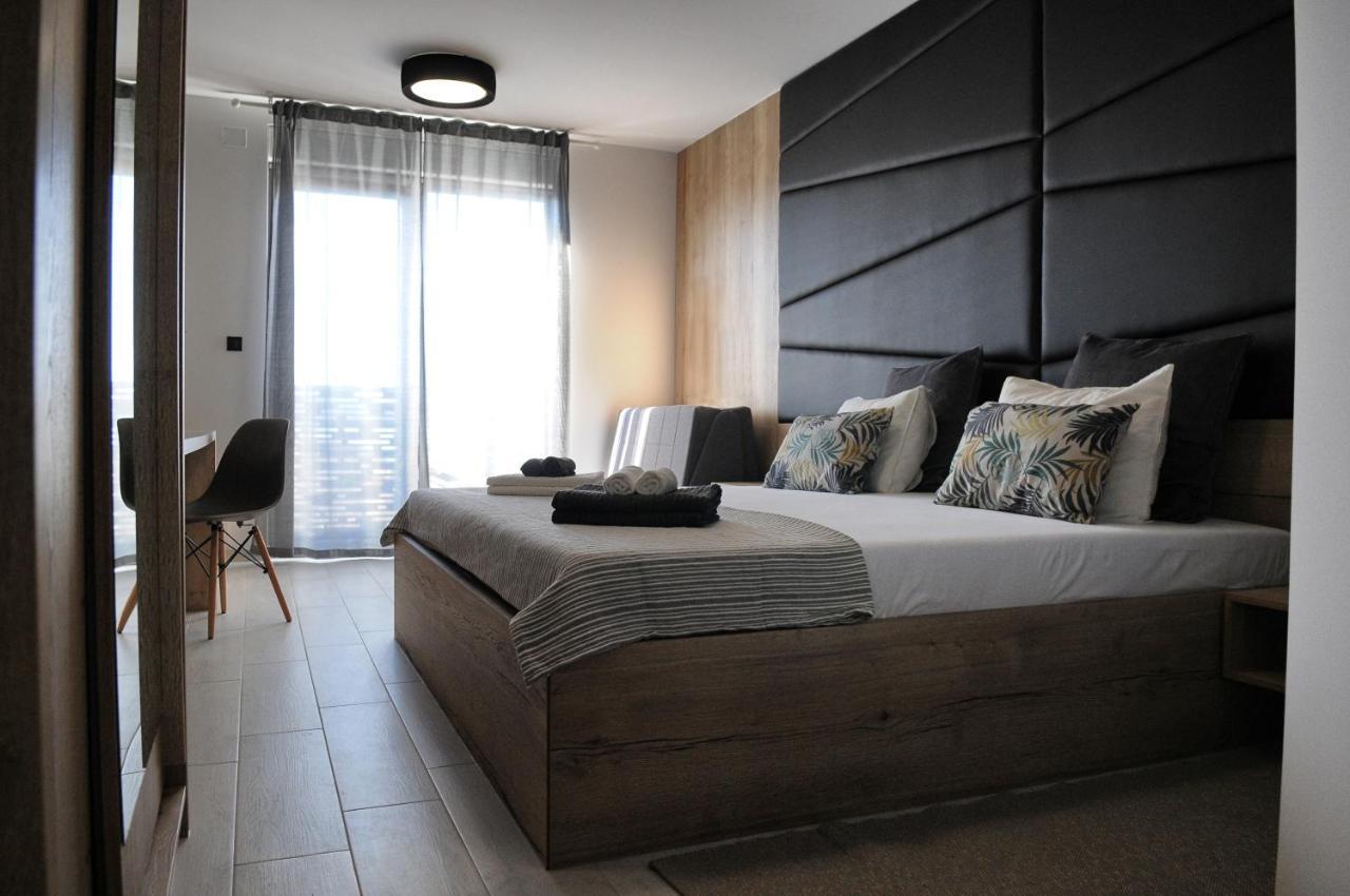 노비비노돌스키 Azur B&B 외부 사진
