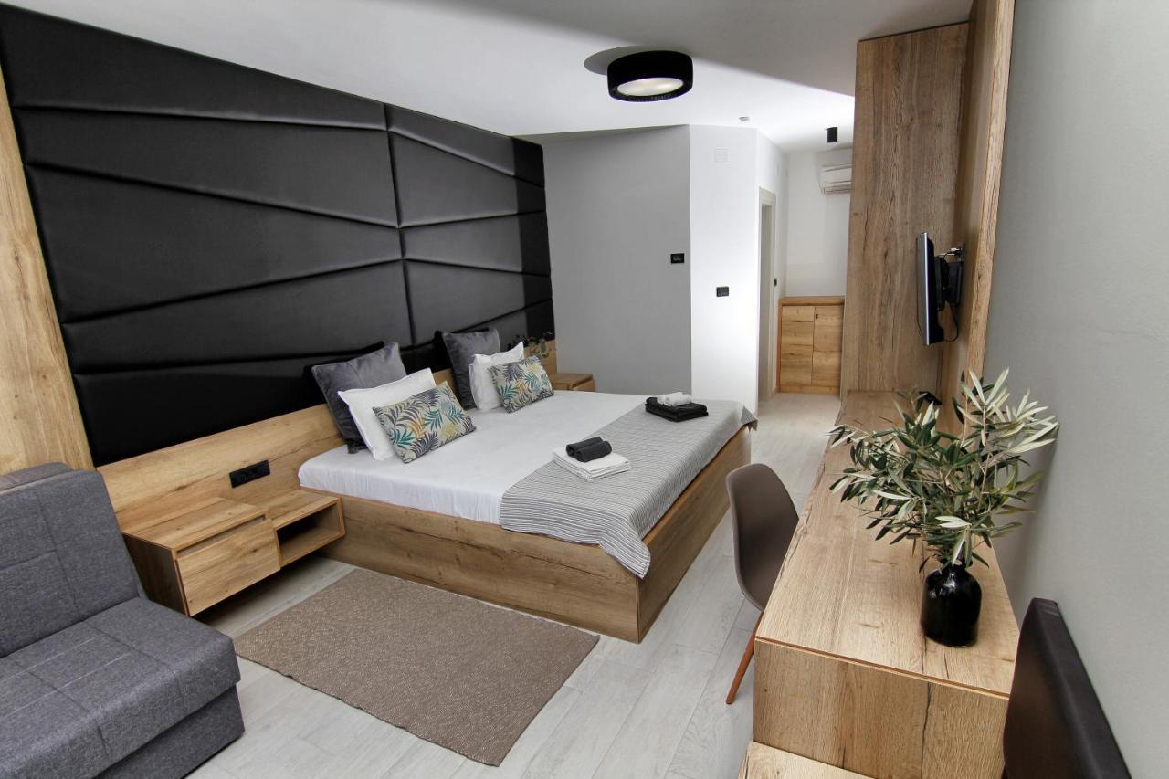 노비비노돌스키 Azur B&B 외부 사진
