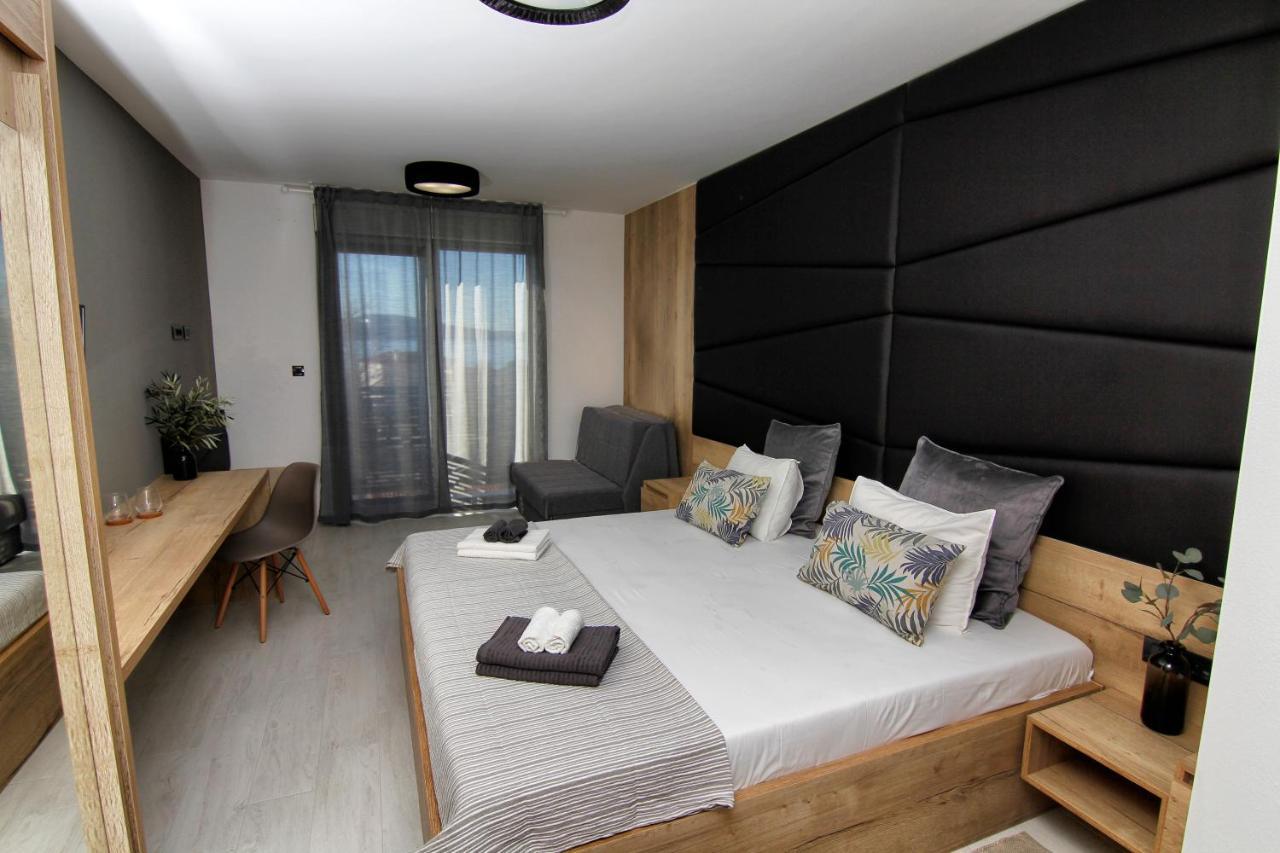 노비비노돌스키 Azur B&B 외부 사진